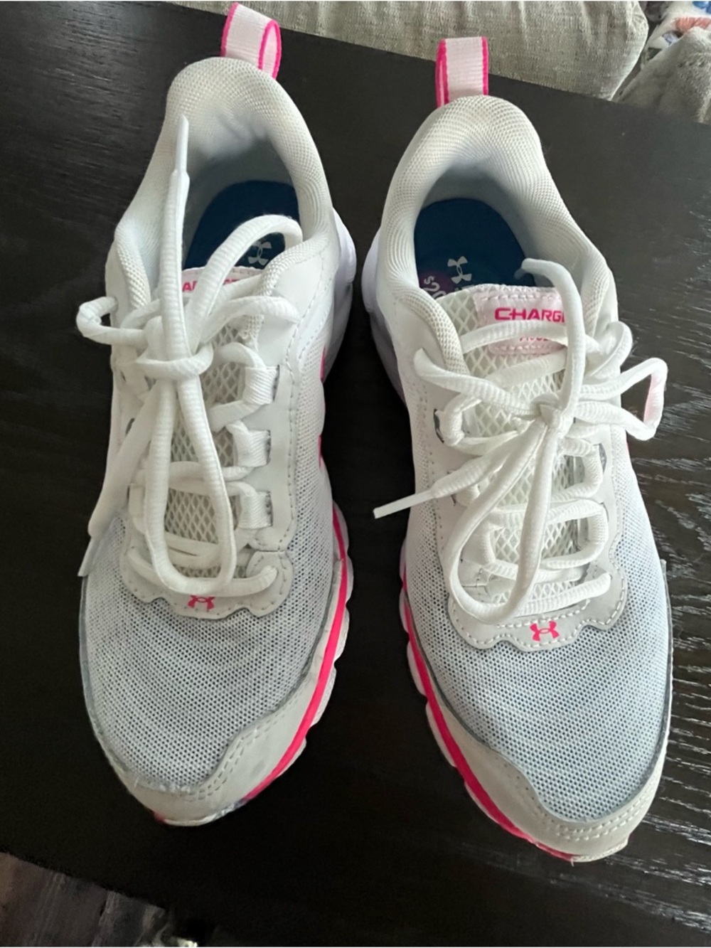Under Armour Women White & Pink Training Sneakers